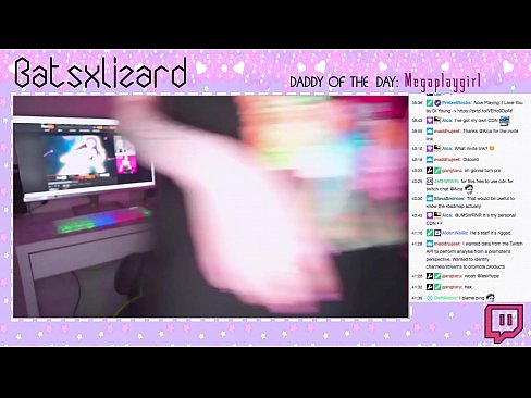 ❤️ 游戏玩家忘了关闭流媒体,在直播中喷出。 ❌ Fucking video